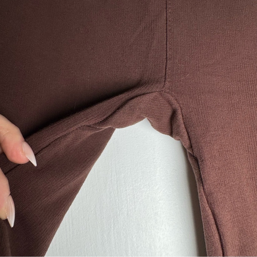Fabletics Cloud Seamless High Waisted Pant In Chicory Coffee Medium - Picture 12 of 14